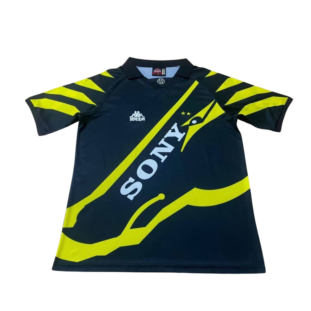 JUVENTUS RETRO SHIRT 1996/97