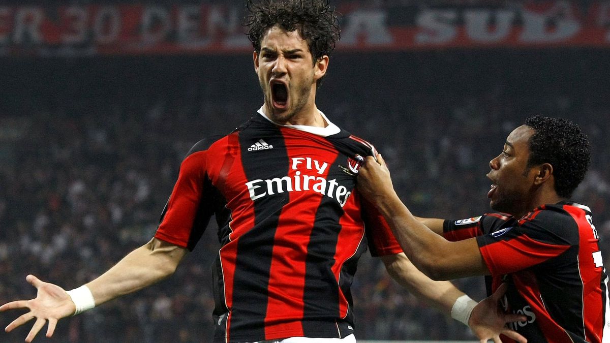 HISTORIC AC MILAN HOME SHIRT 2010-2011 + PATO 7