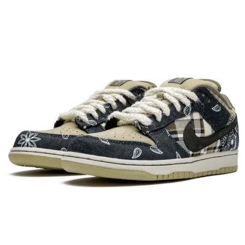 NIKE DUNK LOW x TRAVIS SCOTT "BANDANA"