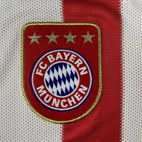Retro Bayern Monaco Home Shirt 2010/11
