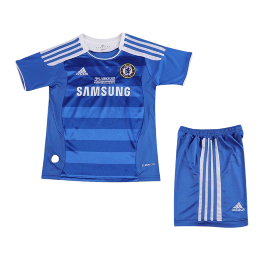 KIDS' RETRO CHELSEA KIT