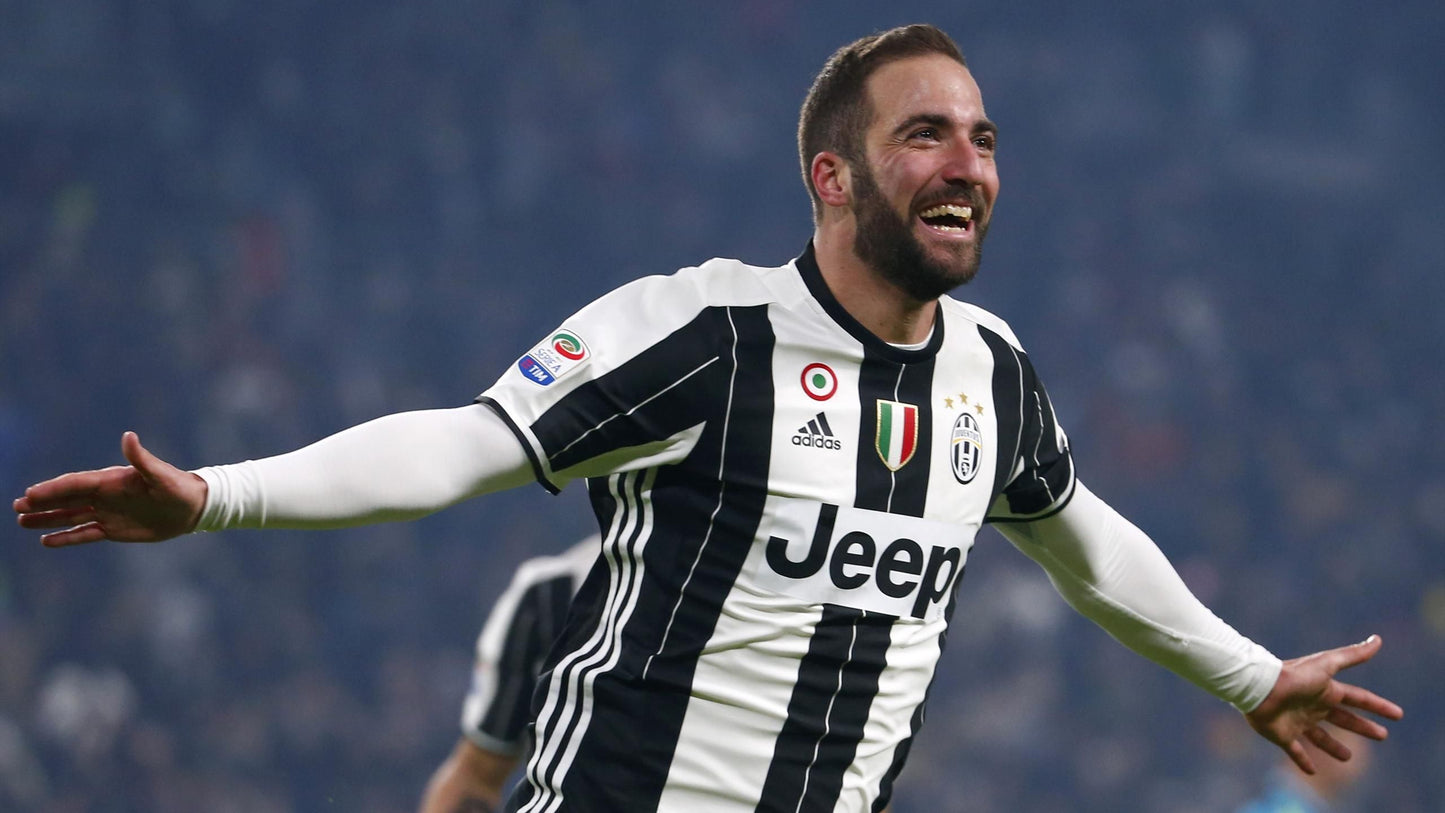 JUVENTUS CLASSIC HOME SHIRT 2016/17 + HIGUAIN 9