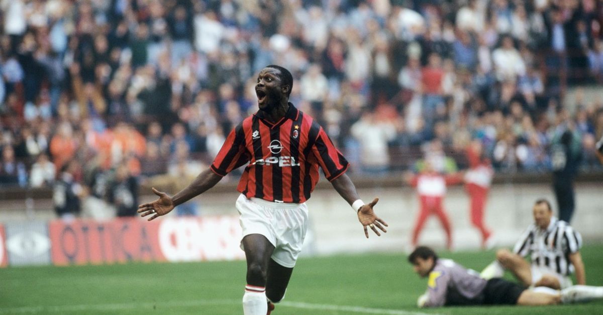 CLASSIC AC MILAN HOME SHIRT 1995–1996 + WEAH 9