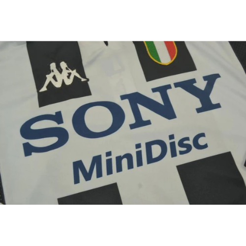 Long-Sleeve Retro Juventus Home Shirt 1997/98