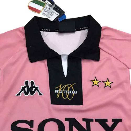 Retro Juventus Away Shirt 1997/98
